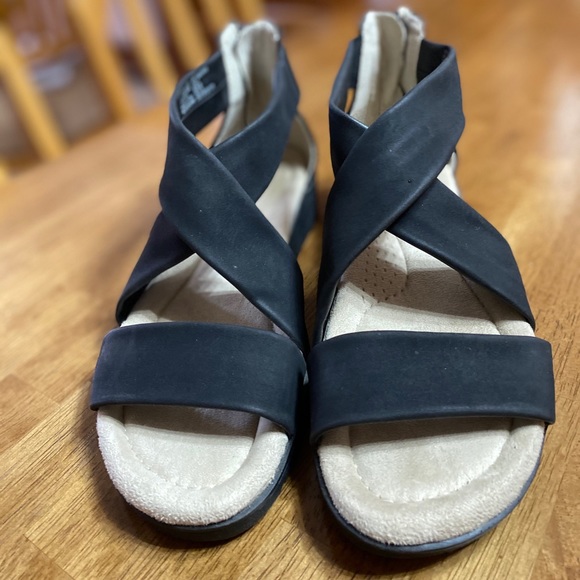 earth spirit gladiator sandals